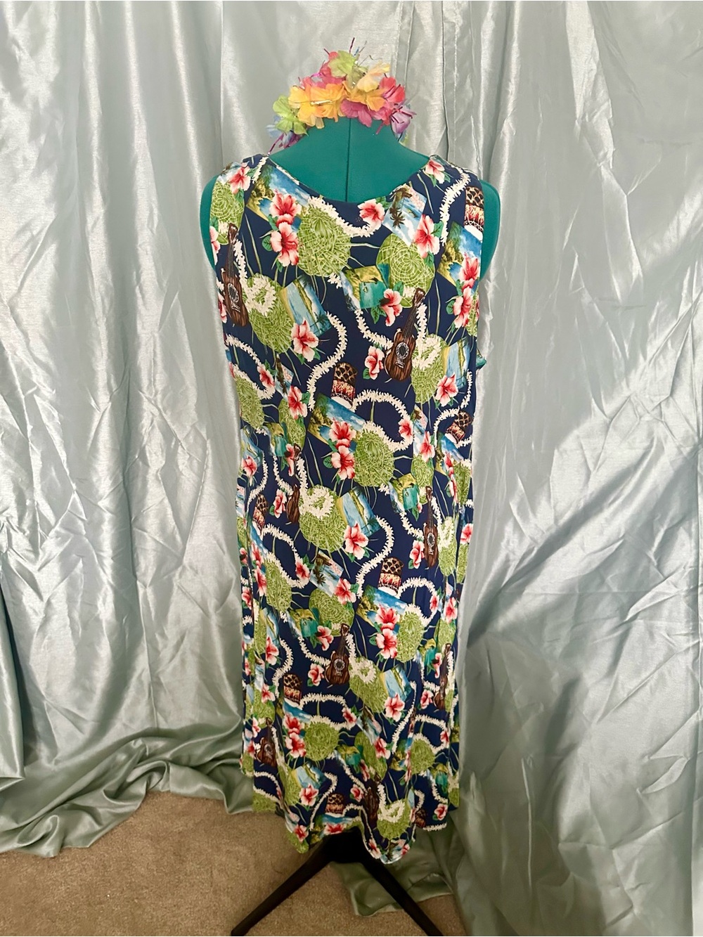 Hilo Hattie Navy Floral Hawaiian Midi Dress - Picture 4 of 7